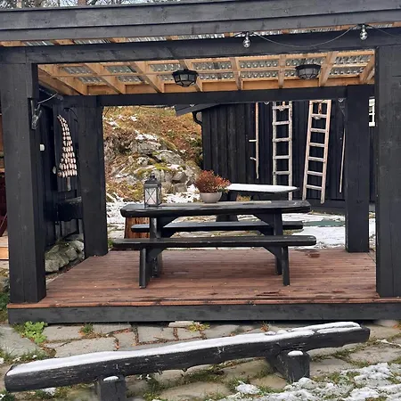 Family-friendly With Zipline Near Oppdal Feriehus *